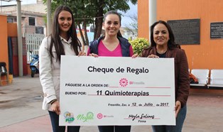 CONTRIBUYE NEYLA CON DONATIVO PARA LA CAMPAÑA DE RECOLECCIÓN DE TAPITAS