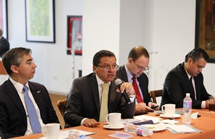 ADMINISTRACIÓN ESTATAL ACERCA FUENTES DE TRABAJO A  MAZAPIL