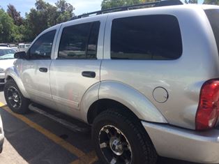 Hieren a un hombre en el estacionamiento de Walmart de la García Salinas