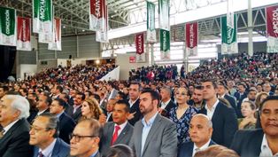 GOBERNADORES AVALAN TRABAJO DE ALEJANDRO TELLO EN SU PRIMER AÑO DE GESTIÓN