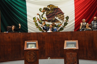 PRESENTAN AL EQUIPO DE BASQUETBOL PROFESIONAL MINEROS DE ZACATECAS