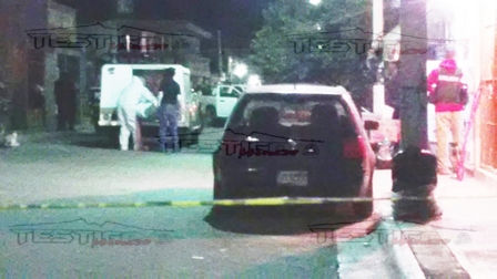 LO ACRIBILLAN CUANDO LLEVÓ FLORES AL LUGAR DONDE HABÍAN EJECUTADO A SU HIJO