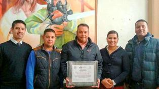 LLAMAN AUTORIDADES A CIUDADANÍA A NO DEJARSE ENGAÑAR POR FALSOS PROMOTORES QUE SOLICITAN DINERO PARA GESTIÓN