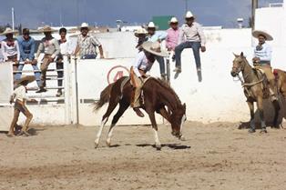 TRIUNFA VALPARAÍSO EN LA GRAN CHARREADA DE LUJO  EN FRESNILLO