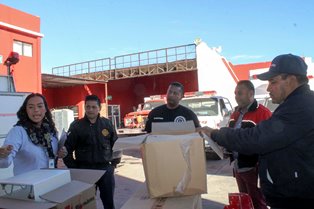 AGRADECE PROTECCIÓN CIVIL Y BOMBEROS DONATIVO DE ENTRADA GROUP