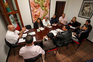ANALIZAN EN REUNIÓN INTERINSTITUCIONAL CASO DEL ASILO DE ANCIANOS