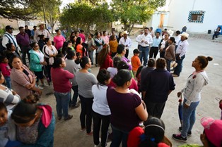 ANUNCIA HARO DE LA TORRE PAVIMENTACIÓN DE CALLES PARA TAPIAS DE SANTA CRUZ