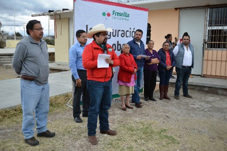 ENTREGAN AULA DE USOS MÚLTIPLES EN LA TELESECUNDARIA DE LA COMUNIDAD DE SANTIAGUILLO