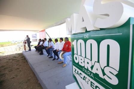 GOBERNADOR TELLO ENTREGA REHABILITACIÓN, MODERNIZACIÓN, TECNIFICACIÓN Y EQUIPAMIENTO DEL DISTRITO DE RIEGO DE LA PRESA LEOBARDO REYNOSO