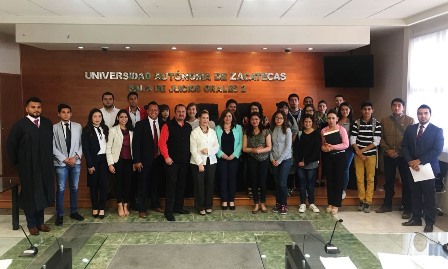 REALIZA TSJEZ SIMULACRO DE  AUDIENCIA DE JUICIO ORAL MERCANTIL EN LA UNIDAD ACADÉMICA DE DERECHO DE LA UAZ