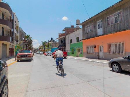 CONCLUYE OBRA DE PAVIMENTACIÓN HIDRÁULICA  EN CALLE TOPILTZIN