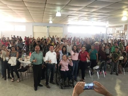 Se reúne Medrano Quezada con estructura del PRI del Distrito V y VII