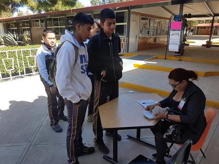 EMPRENDEN PROGRAMA  “VAMOS A TU ESCUELA”