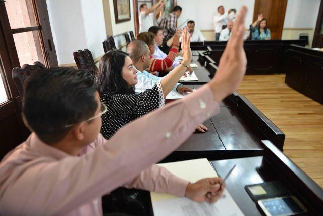 REALIZAN SESIÓN EXTRAORDINARIA DE CABILDO  EN LA PRESIDENCIA MUNICIPAL