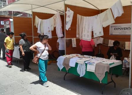 REALIZAN EXPO VENTA DE PRODUCTORES Y ARTESANOS  EN JARDÍN MADERO.