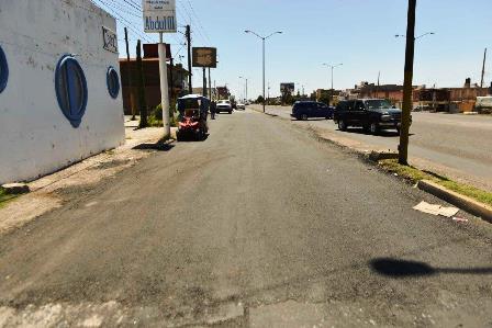 CONTINÚAN TRABAJOS DEL PROGRAMA DE BACHEO  EN FRESNILLO