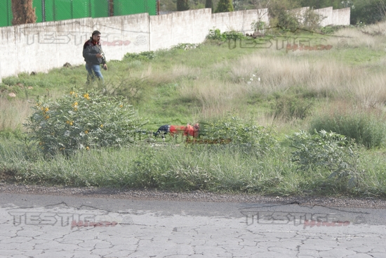 ATROPELLAN A UNA PERSONA Y MUERE