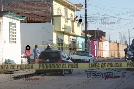 MATAN A UNA PAREJA