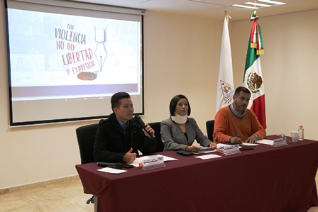 Presentan CDHEZ y CNDH Campaña “Con Violencia No Hay Libertad de Expresión” en Zacatecas