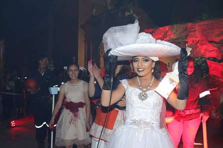 FRESNILLENSES REVIVEN CELEBRACIÓN DE LA MUERTE CON EVENTOS DE CALIDAD