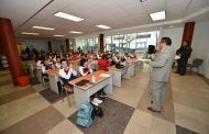 PARTICIPAN ESTUDIANTES FRESNILLENSES EN LA CONFERENCIA: “UN POCO DE ARTE PARA LAS NUEVAS GENERACIONES”