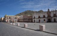 REPARA EMPRESA DAÑOS CAUSADOS EN LA PLAZA DE ARMAS