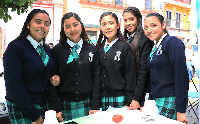 CREAN ALUMNAS DEL COBAEZ VILLA DE COS FUNGICIDA ORGÁNICO