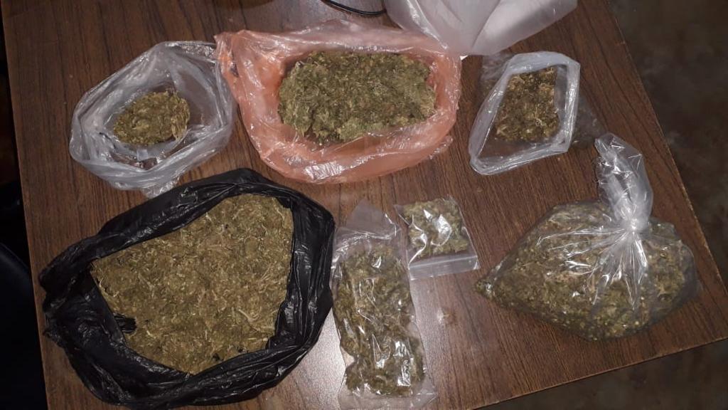 ASEGURA METROPOL EN FRESNILLO 600 GRAMOS DE MARIHUANA Y DETIENE A DOS HOMBRES