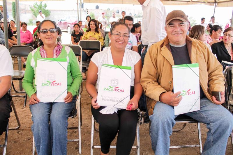 BRINDA GOBIERNO ESTATAL CERTEZA JURÍDICA SOBRE SU VIVIENDA A MÁS DE 5 MIL FAMILIAS