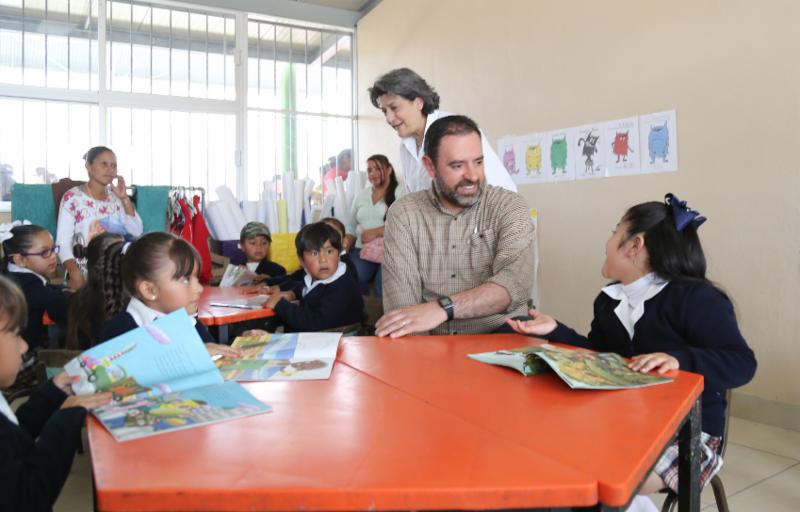 LANZA GOBERNADOR TELLO Y NACIONES UNIDAS NUEVO MODELO DE ALIMENTACIÓN ESCOLAR