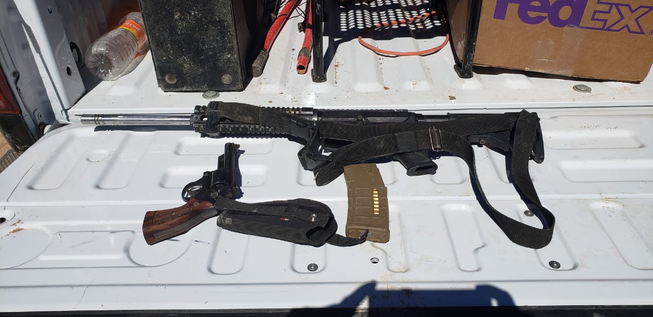 TRAS ORDEN DE CATEO DETIENEN PEP EN PÁNFILO NATERA A TRES PERSONAS Y ASEGURAN ARMAS, DROGA, VEHÍCULOS Y EQUIPO TÁCTICO