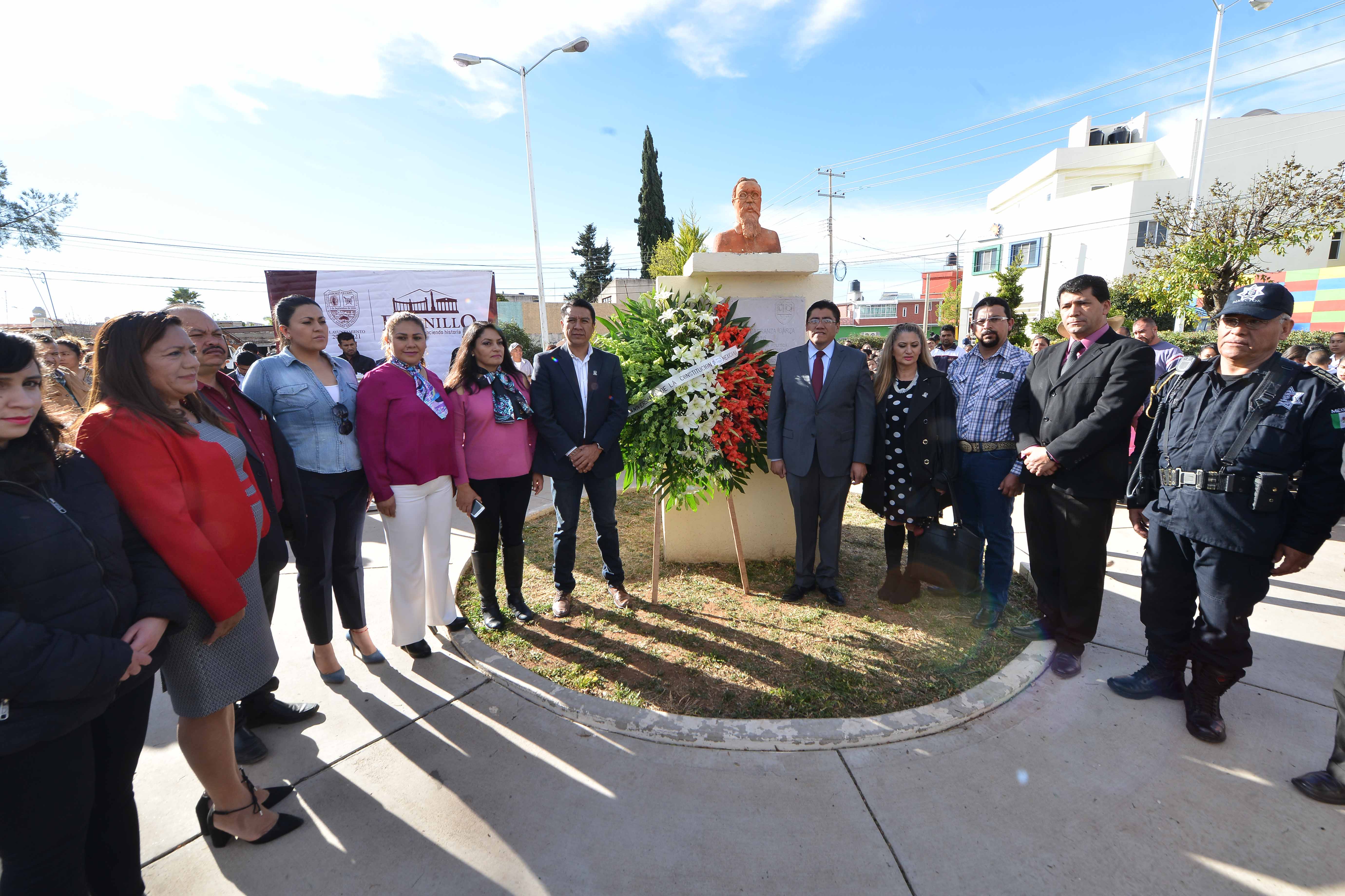 CELEBRAN EL 102 ANIVERSARIO DE LA CONSTITUCIÓN
