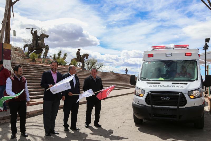 CON LA ENTREGA DE 26 NUEVAS AMBULANCIAS A REMEZA, GOBERNADOR TELLO CUMPLE EN SALUD