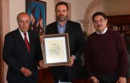 RECIBE GOBERNADOR TELLO DOCUMENTO ORIGINAL ACERCA DEL ORIGEN DE LA MARCHA ZACATECAS