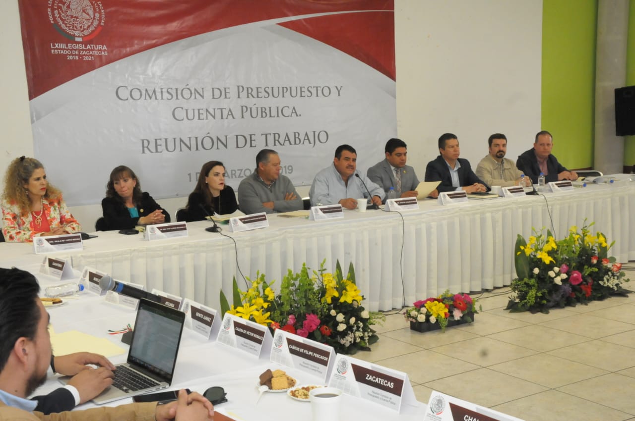 COMISIÓN DE PRESUPUESTO Y CUENTA PÚBLICA TRABAJA EN DICTAMINACIÓN DE LEY DE ADQUISICIONES, ARRENDAMIENTOS Y SERVICIOS DEL ESTADO