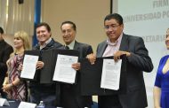 SAÚL MONREAL ES TESTIGO DE HONOR DE LA FIRMA DE CONVENIO ENTRE UPZ Y SECAMPO
