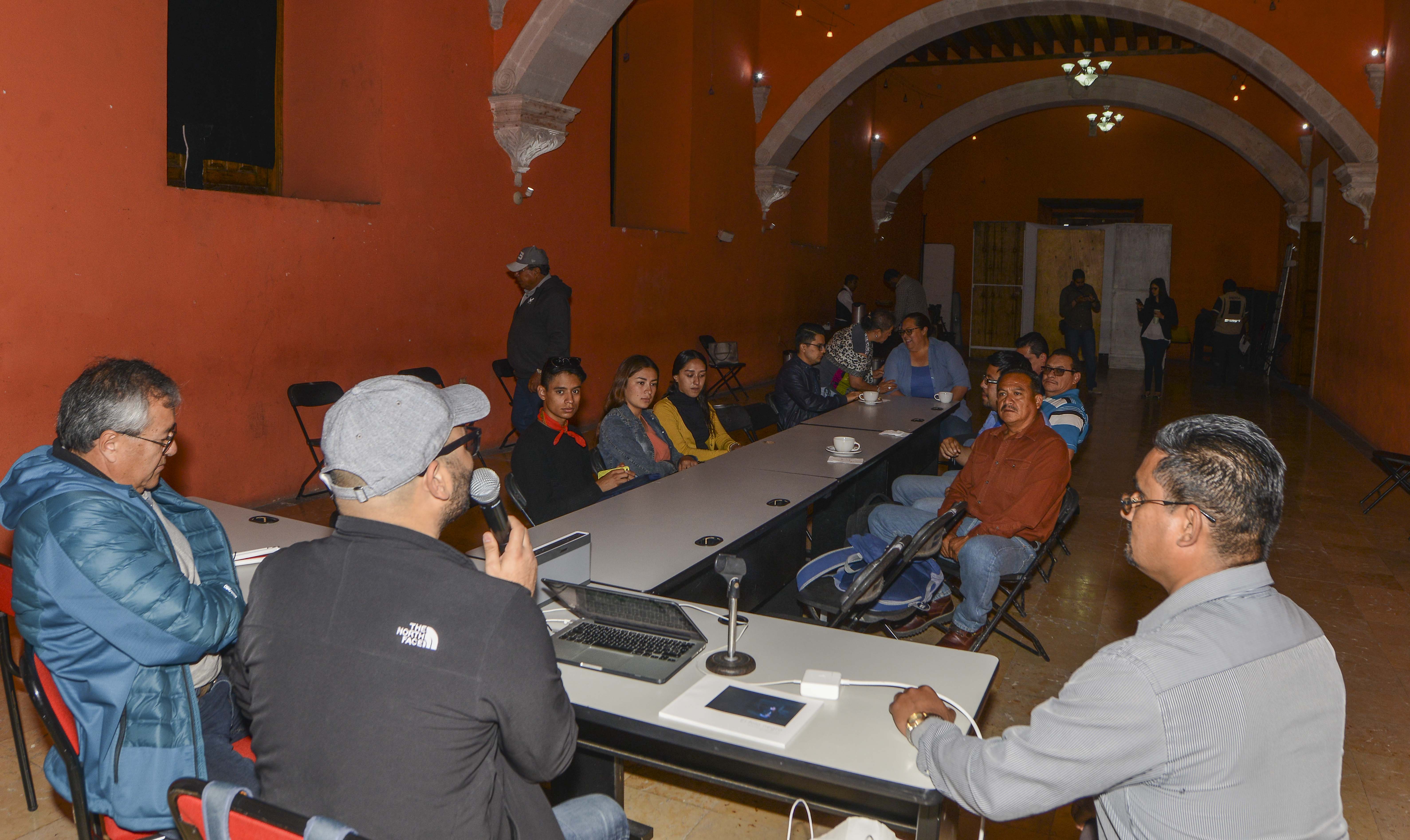 INICIA SEGUNDA PARTE DEL TALLER DE FOTOGRAFÍA A CIEGAS