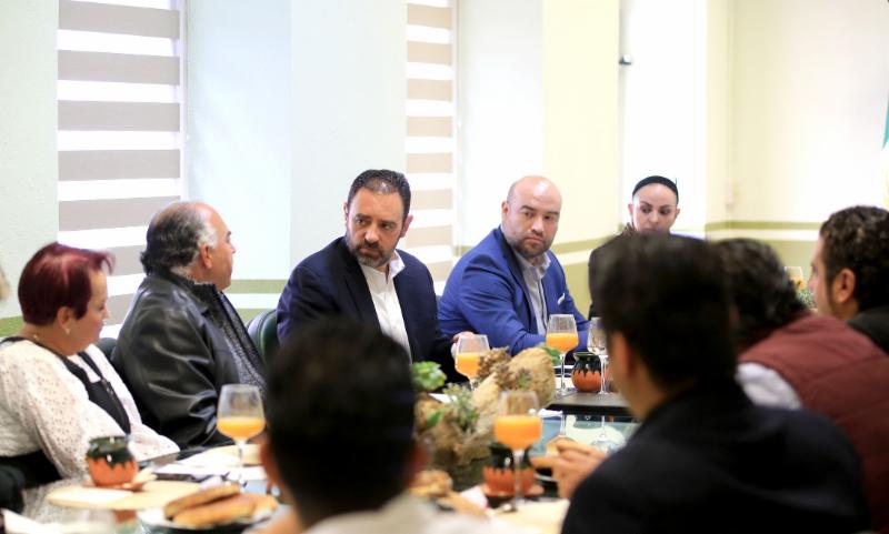 APOYA GOBERNADOR TELLO A PEQUEÑOS HOTELEROS PARA MEJORAR LOS SERVICIOS Y CON ELLO, INCREMENTAR EL TURISMO
