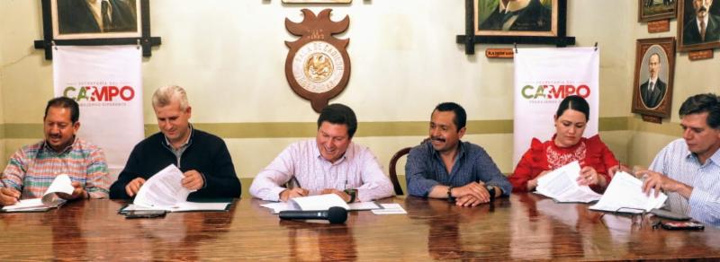 MULTIPLICA GOBIERNO RECURSOS PARA CAMPO ZACATECANO