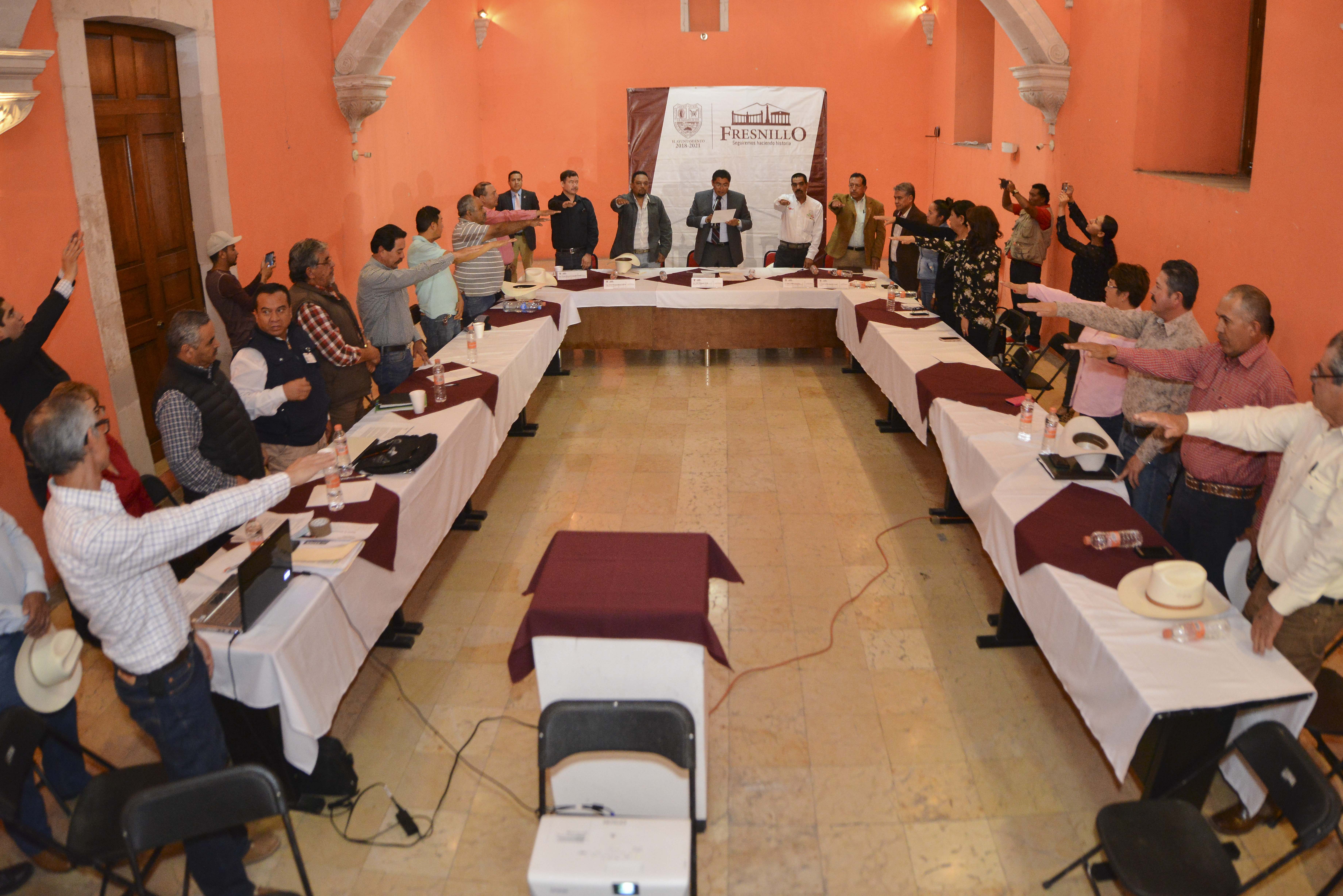 OMAN PROTESTA INTEGRANTES DEL CONSEJO MUNICIPAL PARA EL DESARROLLO RURAL SUSTENTABLE