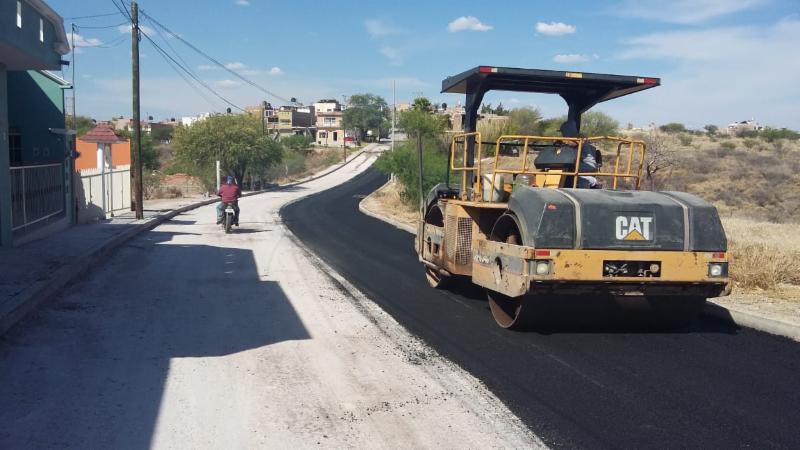 CUMPLE GOBIERNO DE ZACATECAS CON RECONSTRUCCIÓN Y MANTENIMIENTO DE CARRETERAS ESTATALES