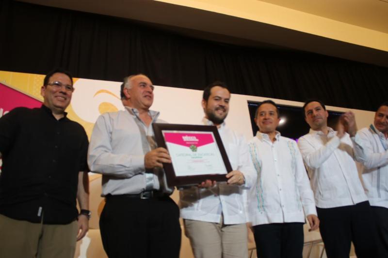 OBTIENE ZACATECAS DESLUMBRANTE 4 PREMIOS NACIONALES EN  TIANGUIS TURÍSTICO DE ACAPULCO 2019