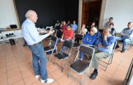 IMPARTEN CONFERENCIA DEL DRIPPING, UNA DE LAS PRINCIPALES EXPRESIONES CREATIVAS