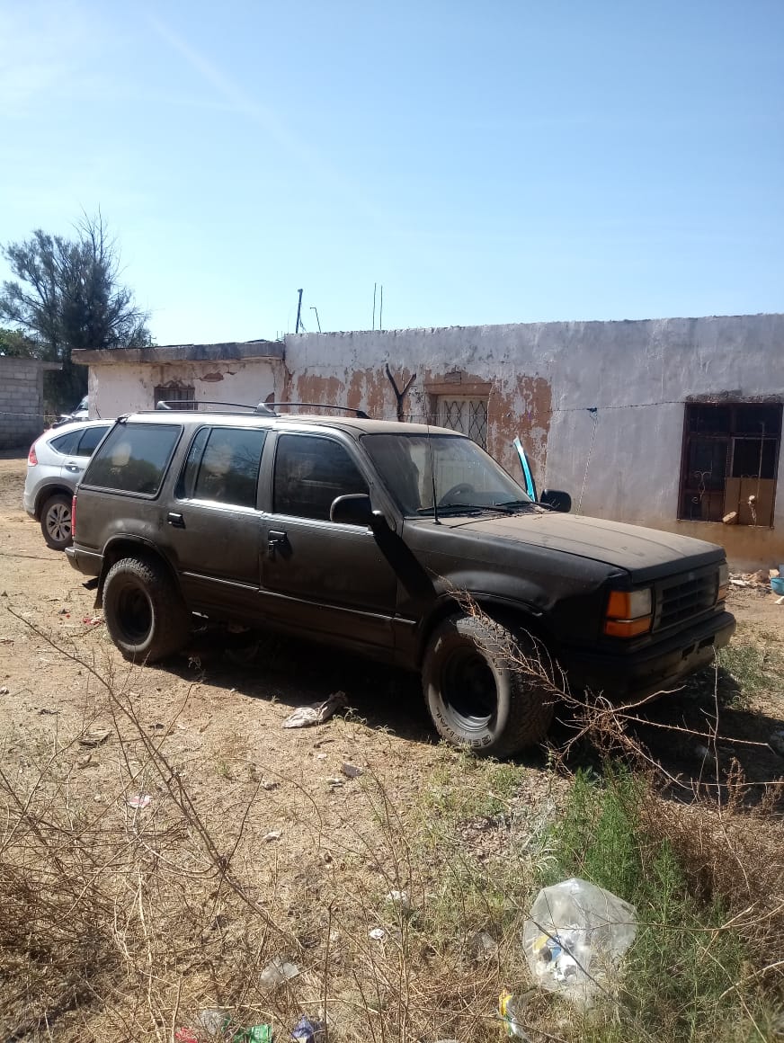 TRAS OPERATIVO ASEGURAN EN GUADALUPE CORPORACIONES ESTATALES, ARMAS, EQUIPO TÁCTICO Y VEHÍCULOS ROBADOS; HAY CUATRO DETENIDOS