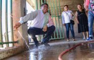 SAÚL MONREAL ÁVILA VISITA SORPRESIVAMENTE OBRAS DE LA SECTORIZACIÓN DEL AGUA POTABLE