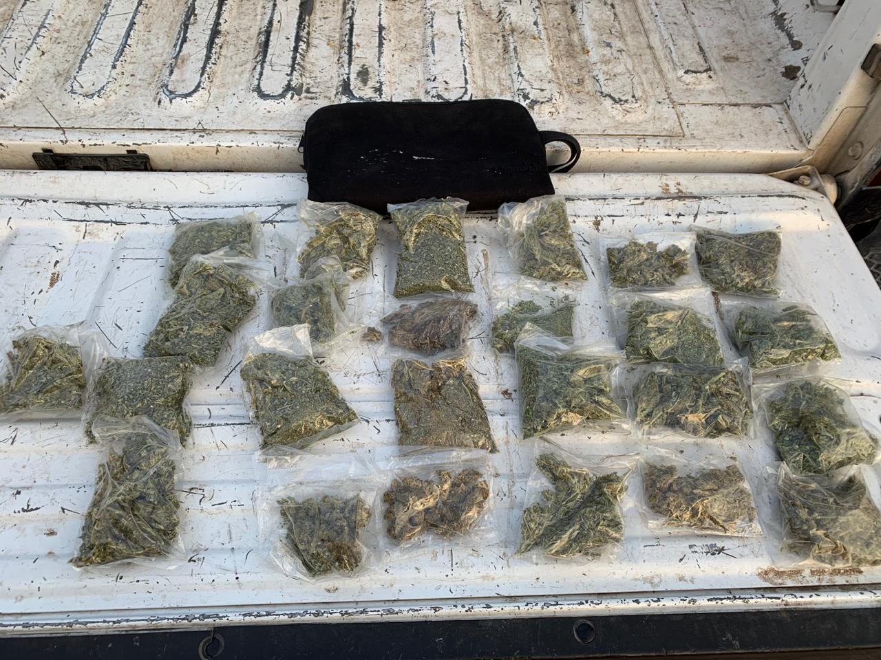 TRAS PERSECUCIÓN, ASEGURÓ PEP EN FRESNILLO DOSIS DE DROGA