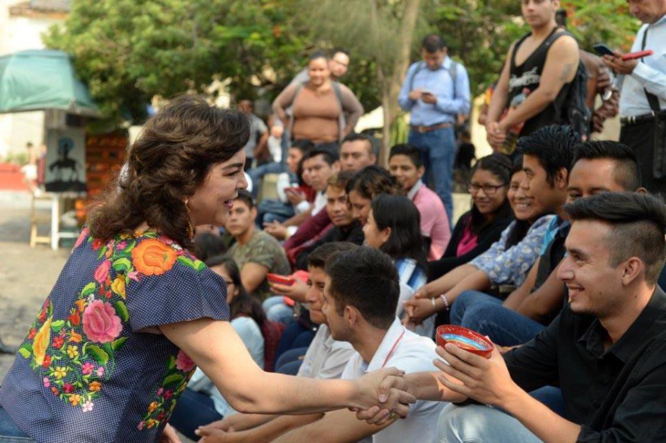 Generar viabilidad política a jóvenes priistas, y convertir al PRI en verdadero contrapeso democrático, el objetivo: Ivonne Ortega