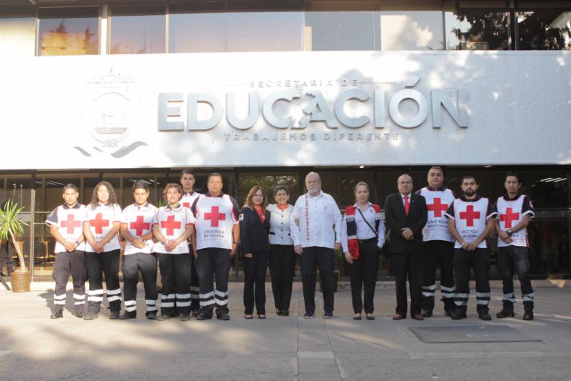 REALIZAN SECRETARÍA DE EDUCACIÓN Y CRUZ ROJA COLECTA ESCOLAR