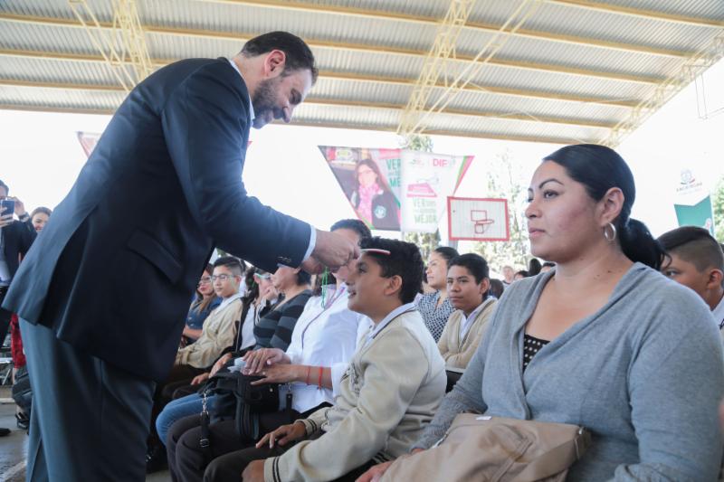 RECONOCE FUNDACIÓN VER BIEN PARA APRENDER MEJOR A ZACATECAS POR LA ENTREGA DE 37 MIL PARES DE LENTES GRATUITOS A ESTUDIANTES