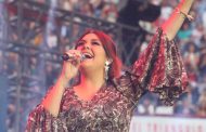 18 MIL MADRES ZACATECANAS FESTEJAN CON YURIDIA
